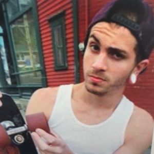 Meet your Posher, Harvey